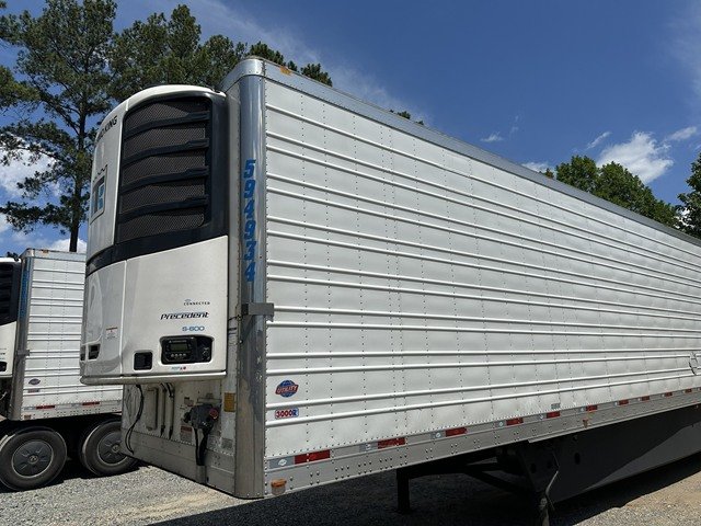 Thermo King reefer unit on an NMV Expedition refrigerated trailer